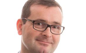 Dr. Stefan Schlager